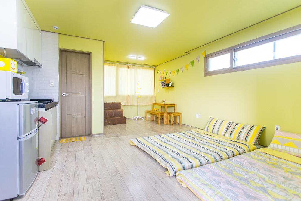 6Pm Pension Jeju Exterior photo
